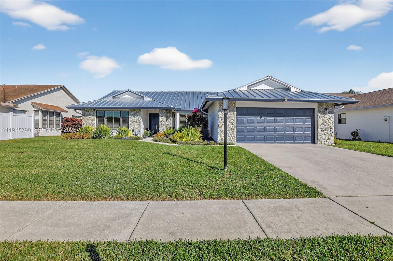 9943 Majorca Pl Boca Raton, FL 33434