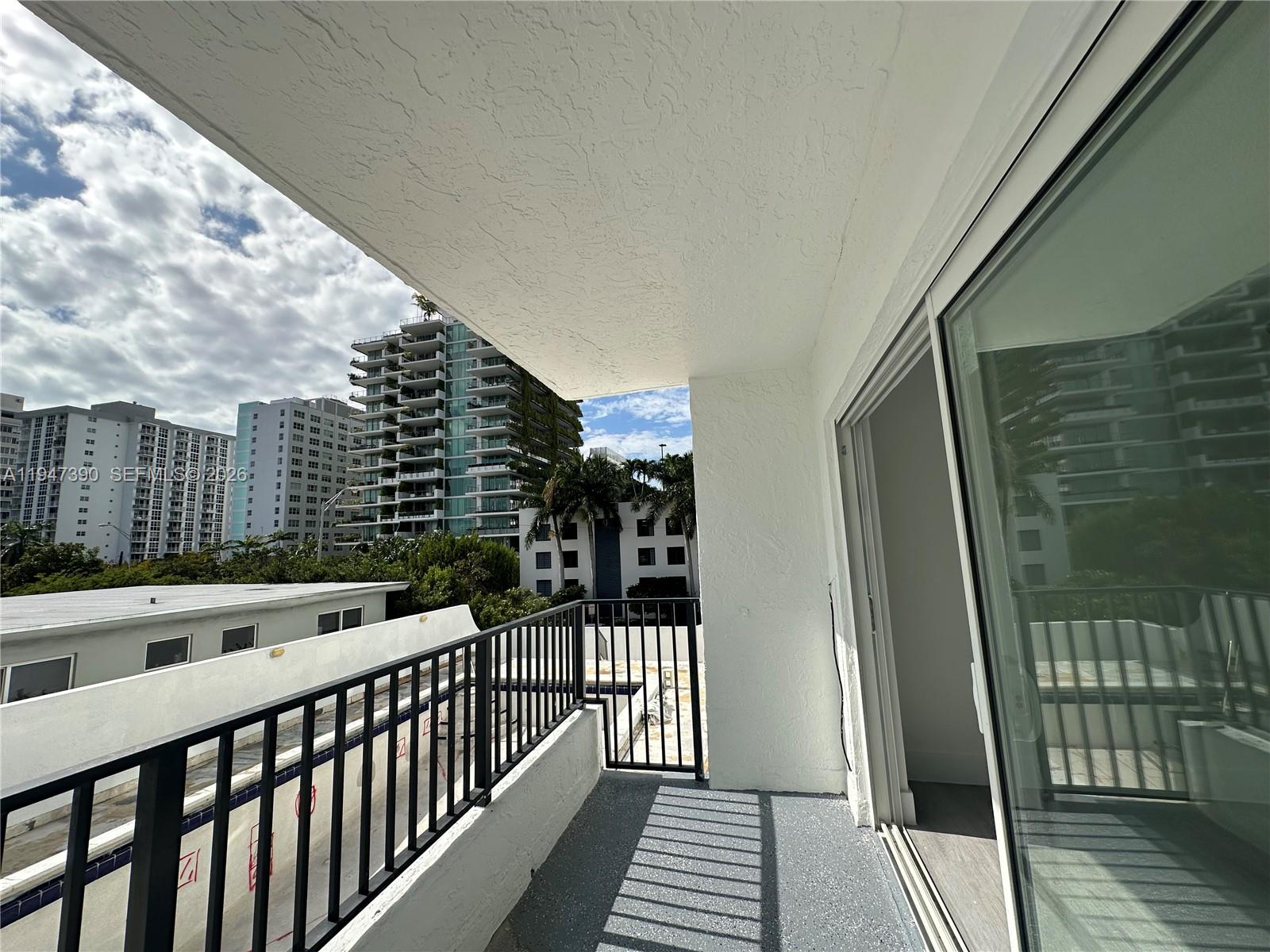 1345 West Ave #303 Miami Beach, FL 33139