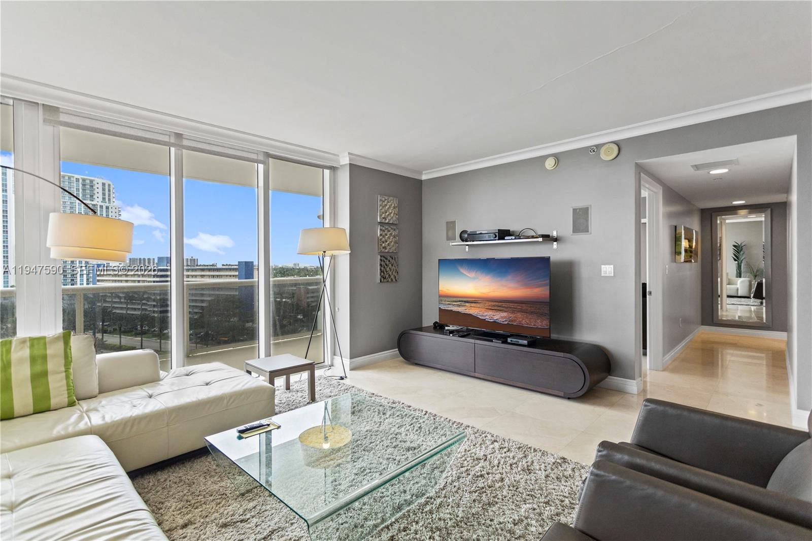 image Beach Club 113