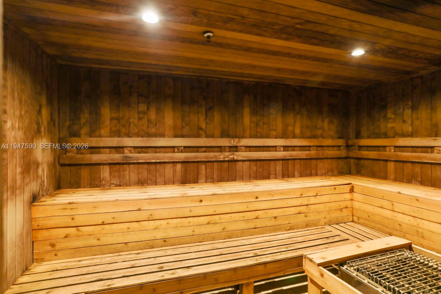 image Beach Club 137