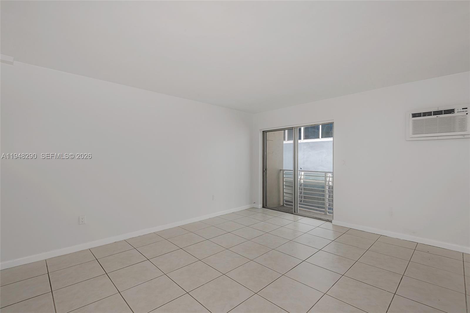 1441 Lincoln Rd #411 Miami Beach, FL 33139