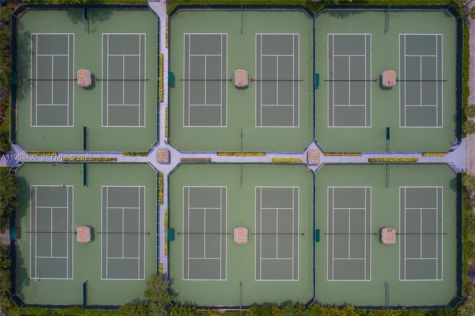 251 Crandon Blvd #806 Key Biscayne, FL 33149