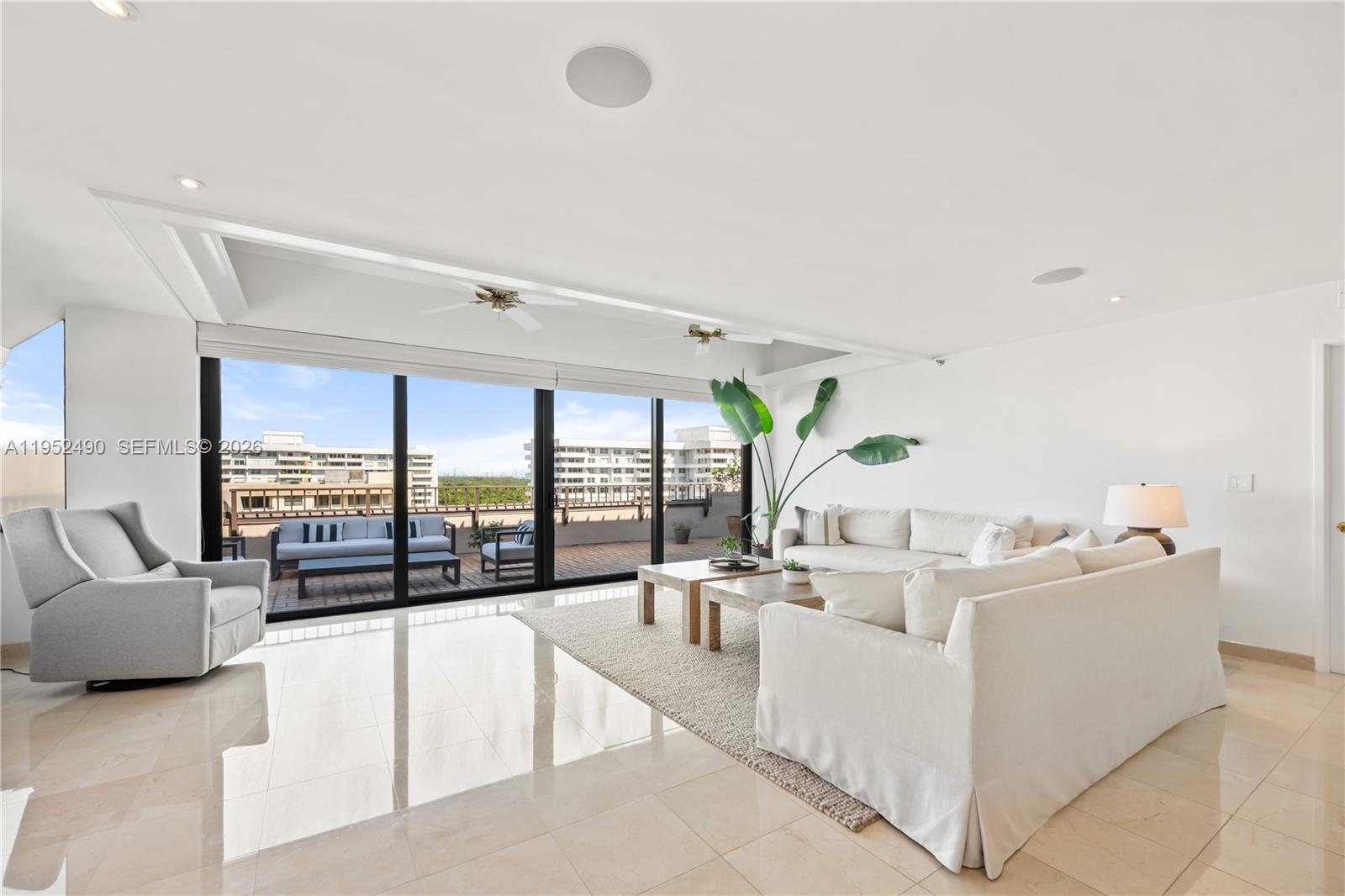 251 Crandon Blvd #806 Key Biscayne, FL 33149