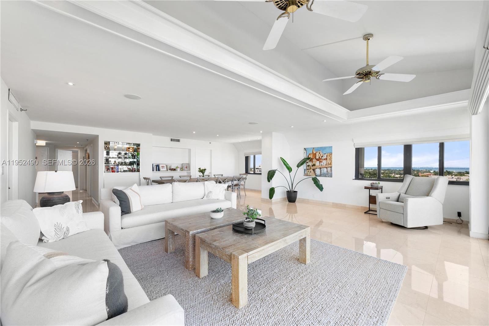 251 Crandon Blvd #806 Key Biscayne, FL 33149