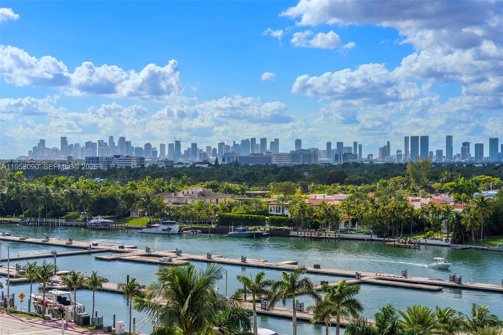 4779 Collins Ave #907 Miami Beach, FL 33140