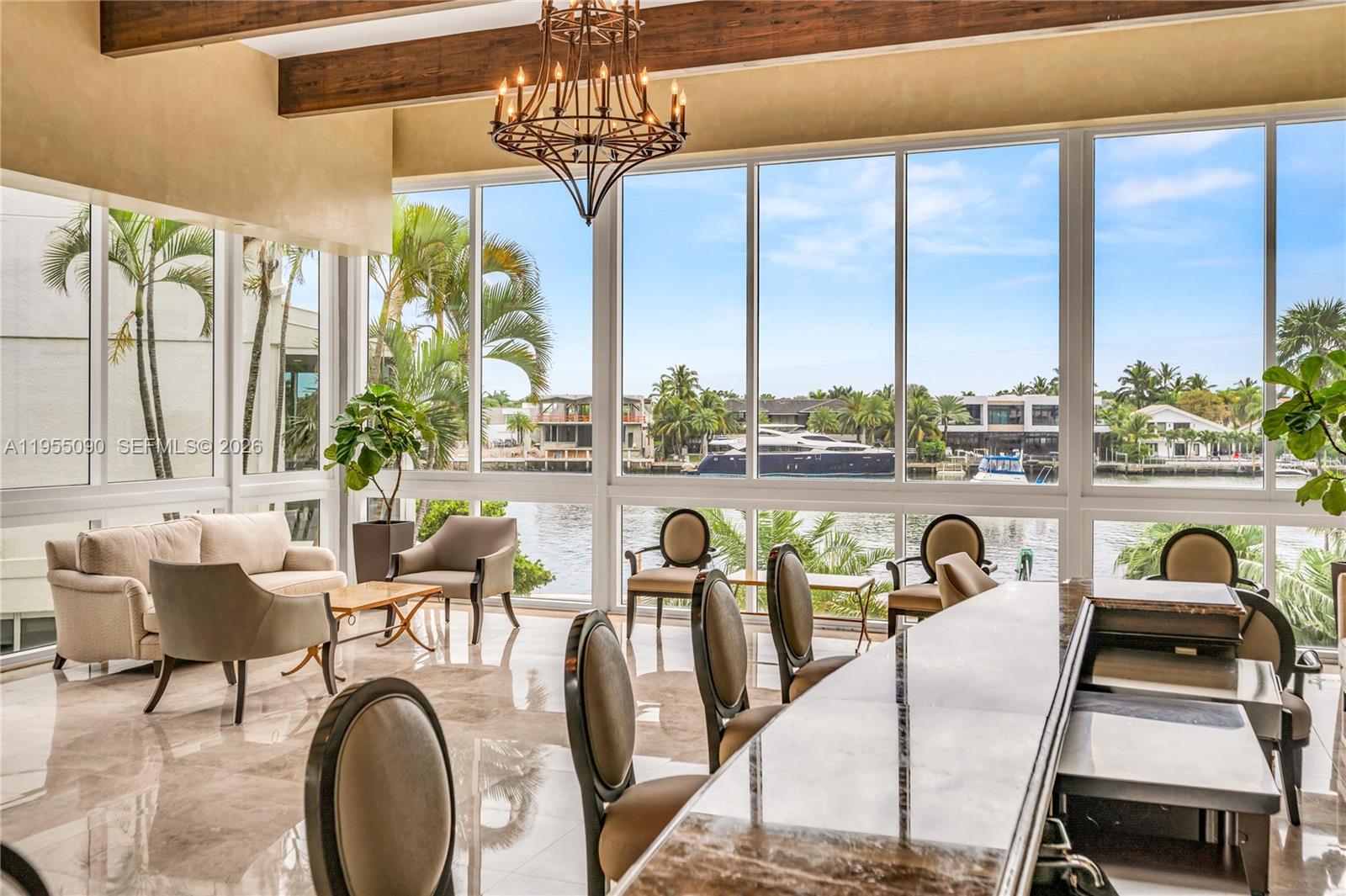 image Hamptons West48