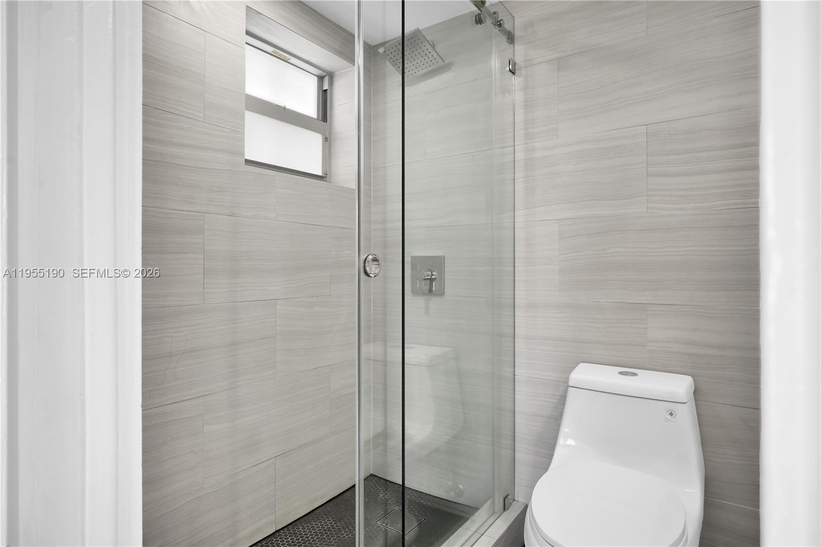 4141 Nautilus Dr #4G Miami Beach, FL 33140