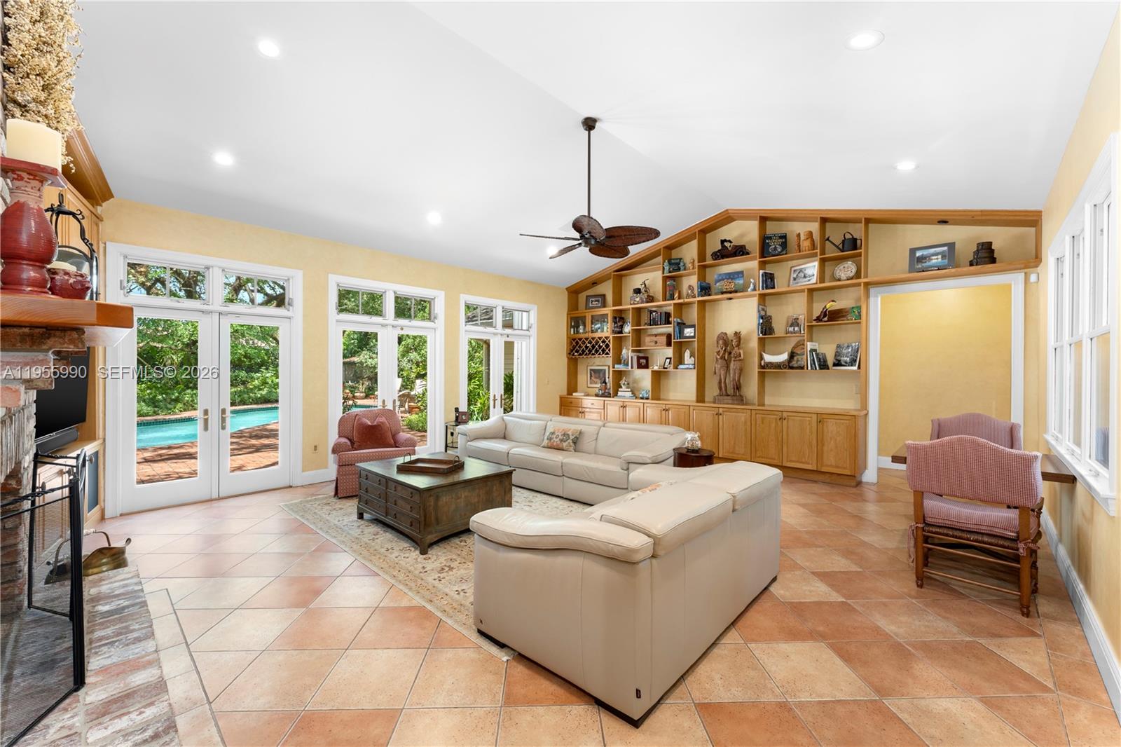 7400 SW 47th Ct Miami, FL 33143