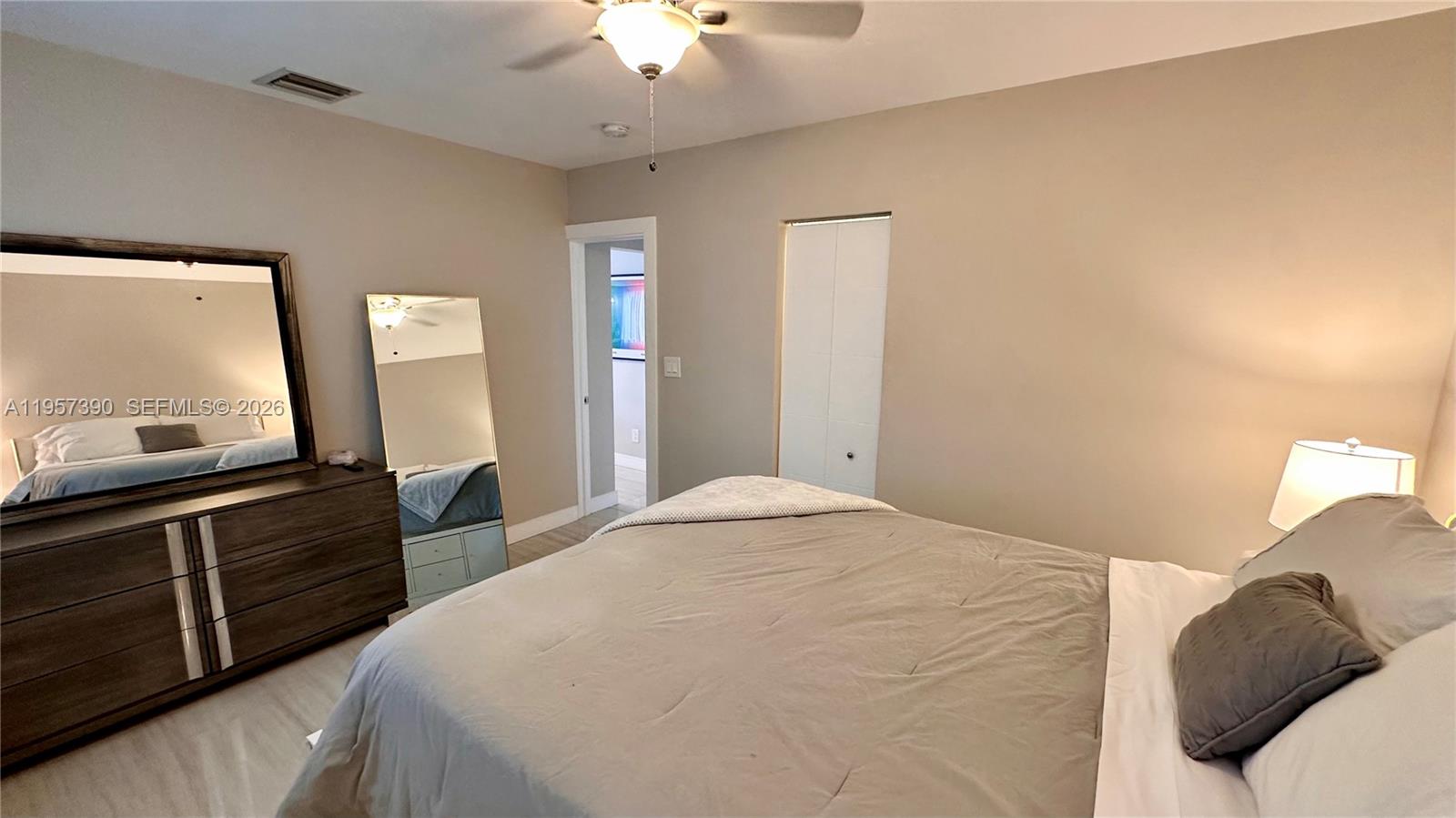 1324 NE 14th Ave Fort Lauderdale, FL 33304