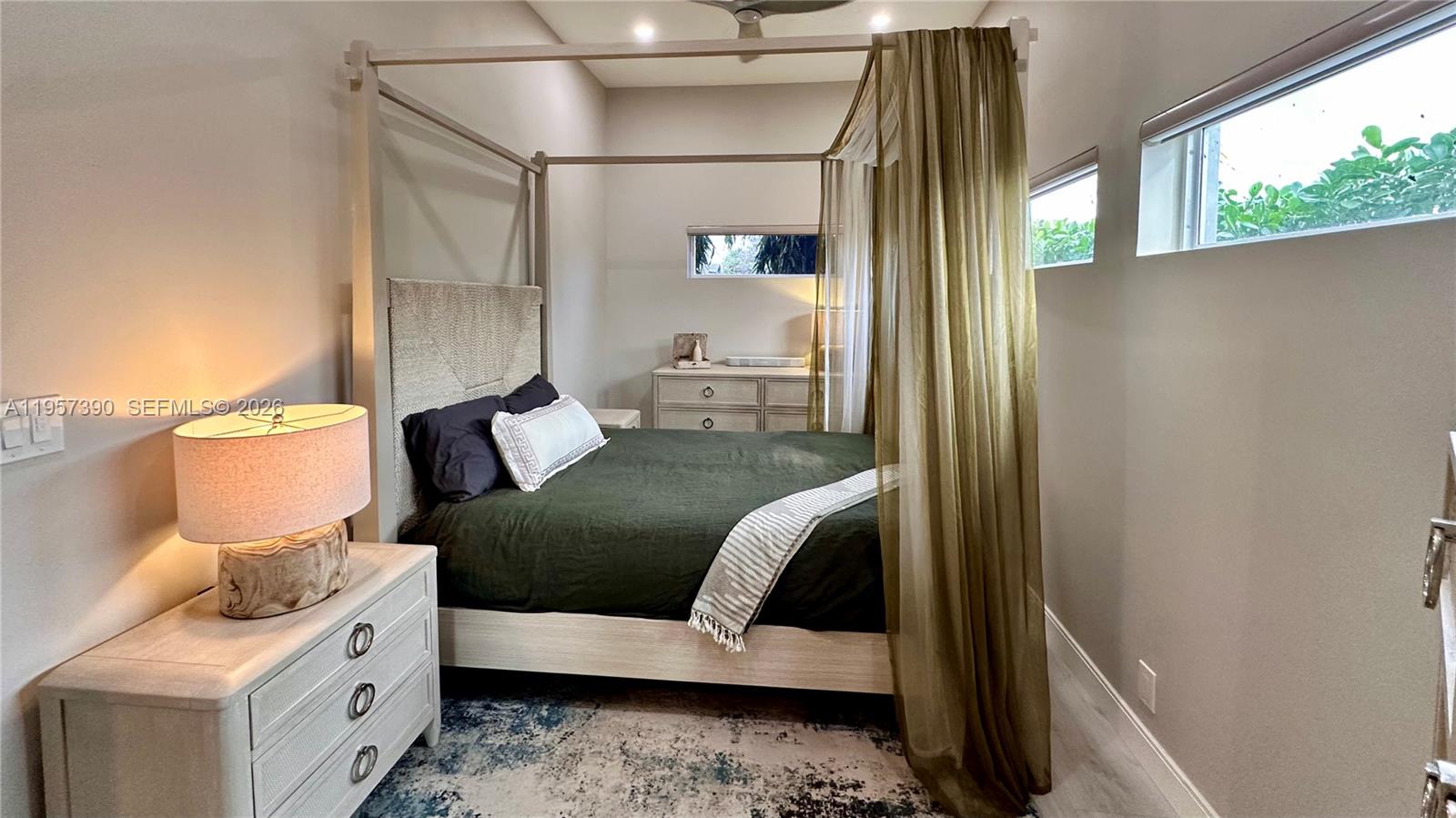 1324 NE 14th Ave Fort Lauderdale, FL 33304