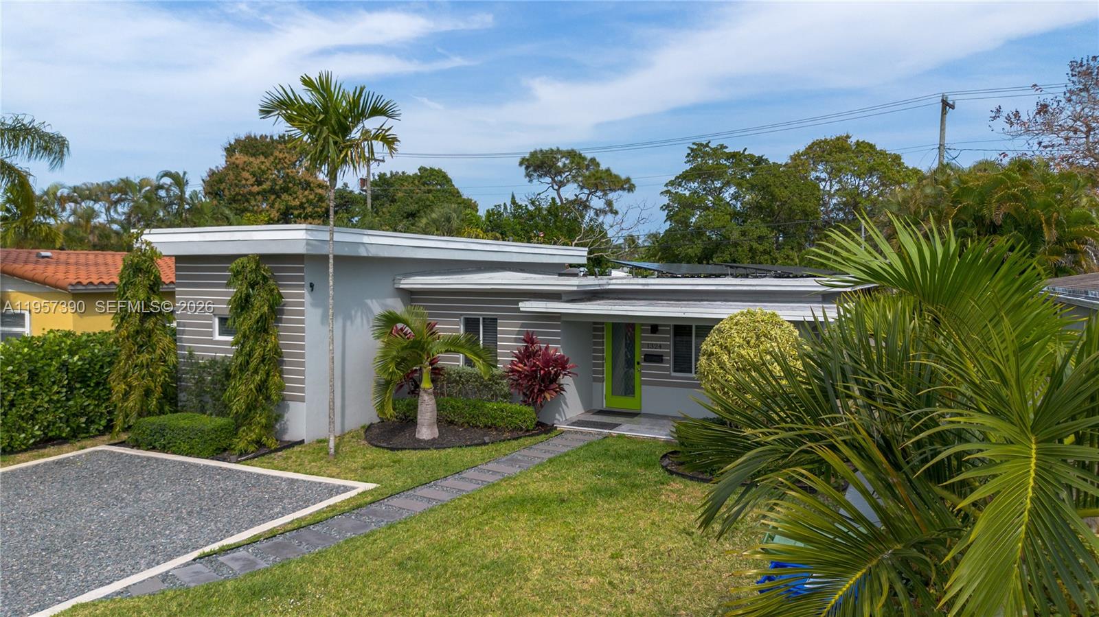 1324 NE 14th Ave Fort Lauderdale, FL 33304