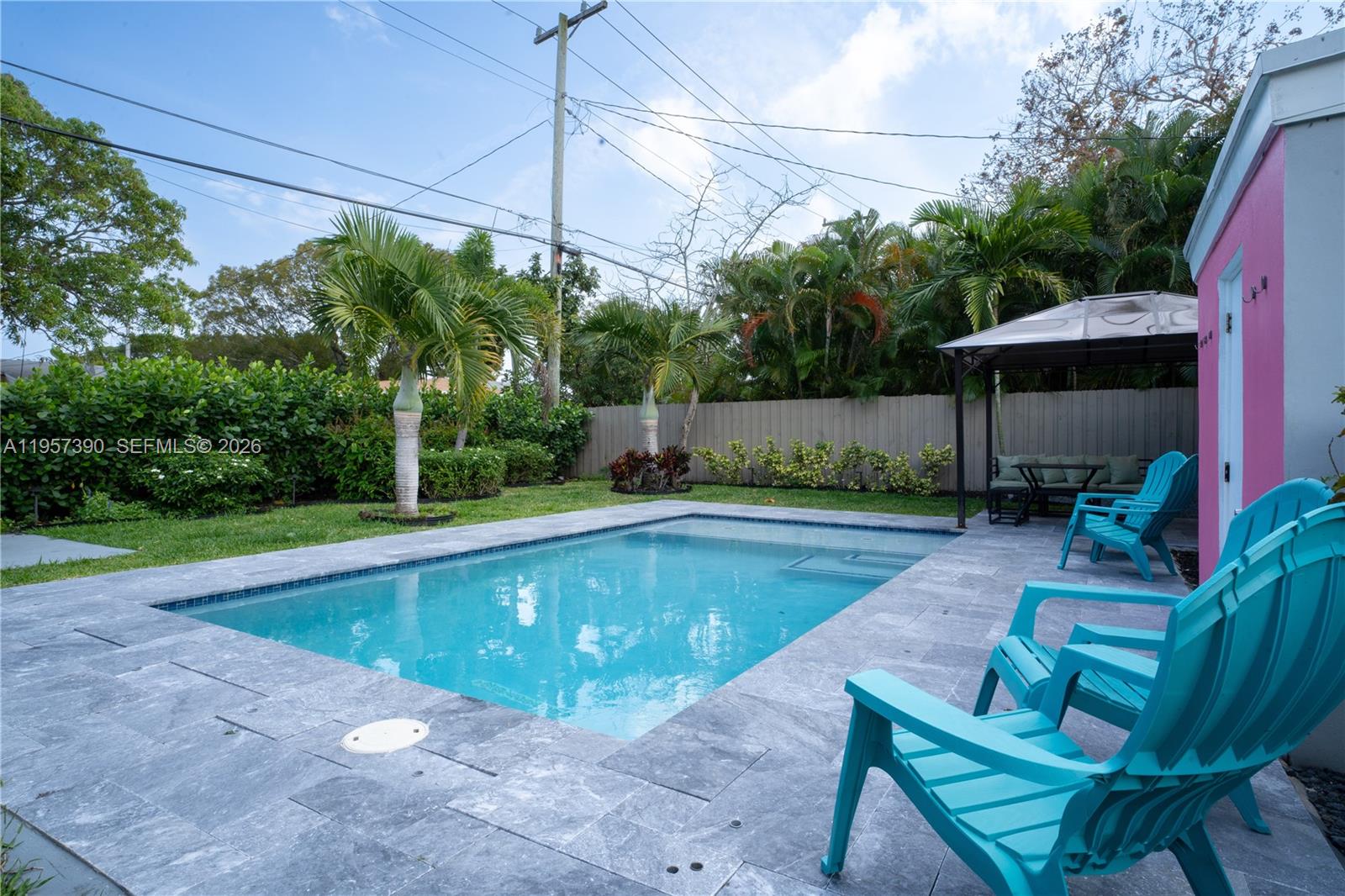 1324 NE 14th Ave Fort Lauderdale, FL 33304