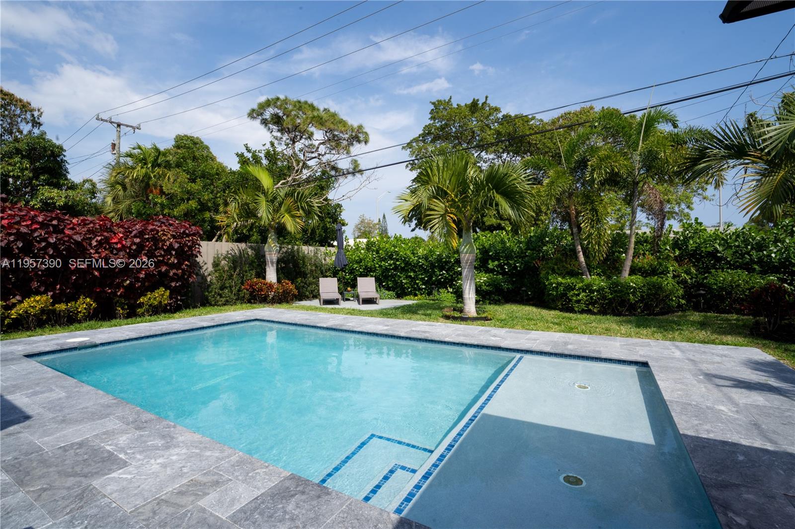 1324 NE 14th Ave Fort Lauderdale, FL 33304