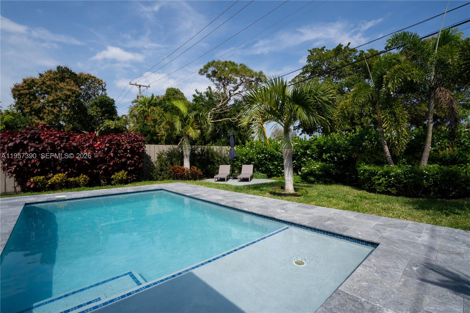 1324 NE 14th Ave Fort Lauderdale, FL 33304