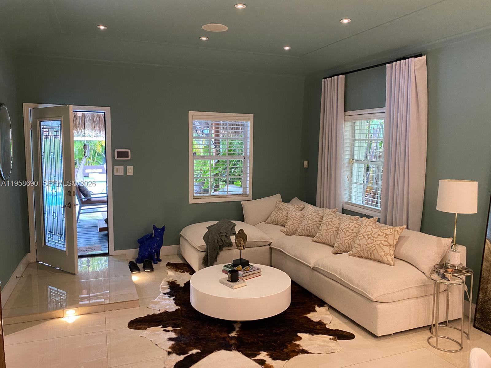 990 NE 72nd Ter Miami, FL 33138