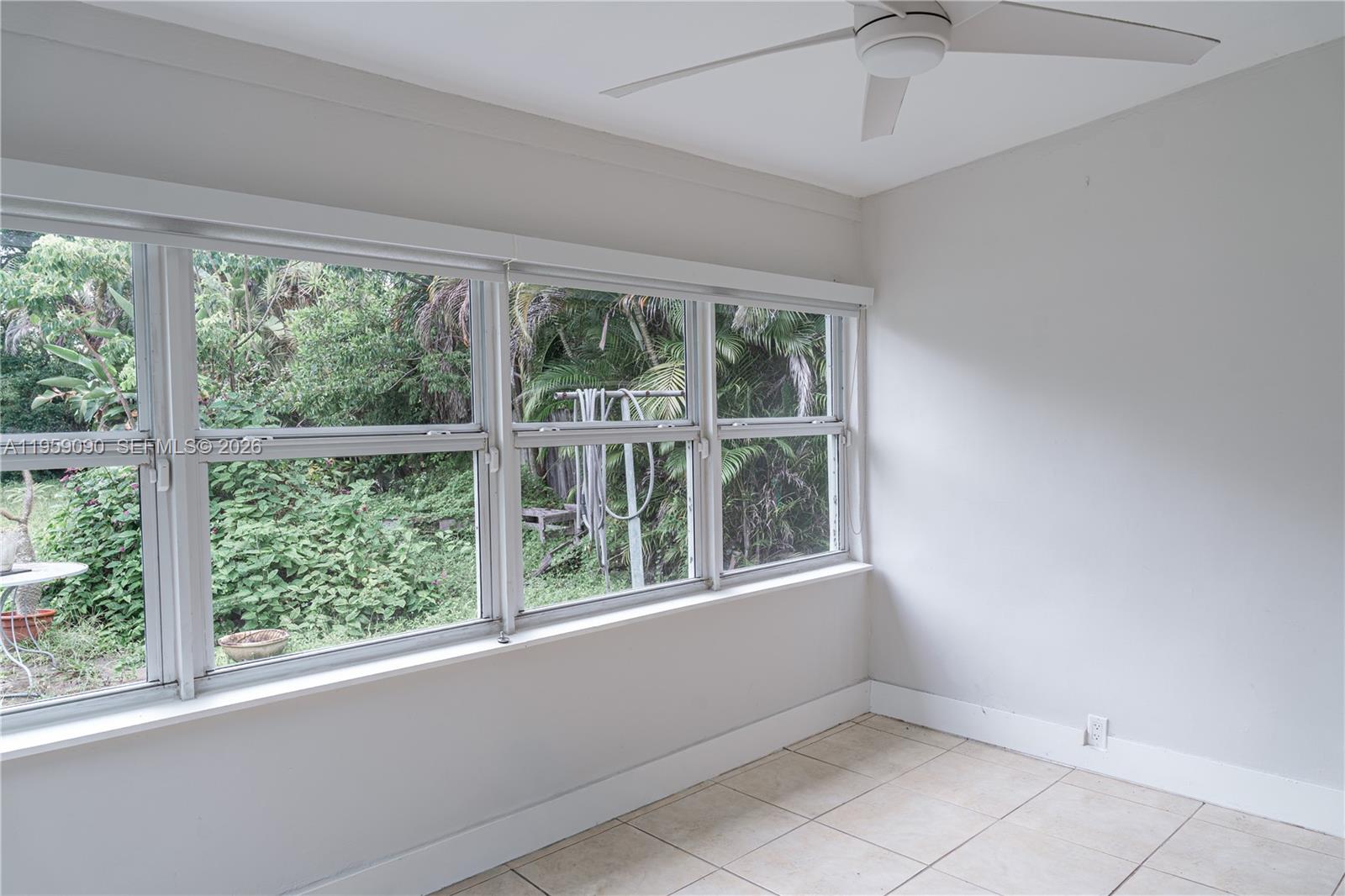 2842 Jackson St Hollywood, FL 33020