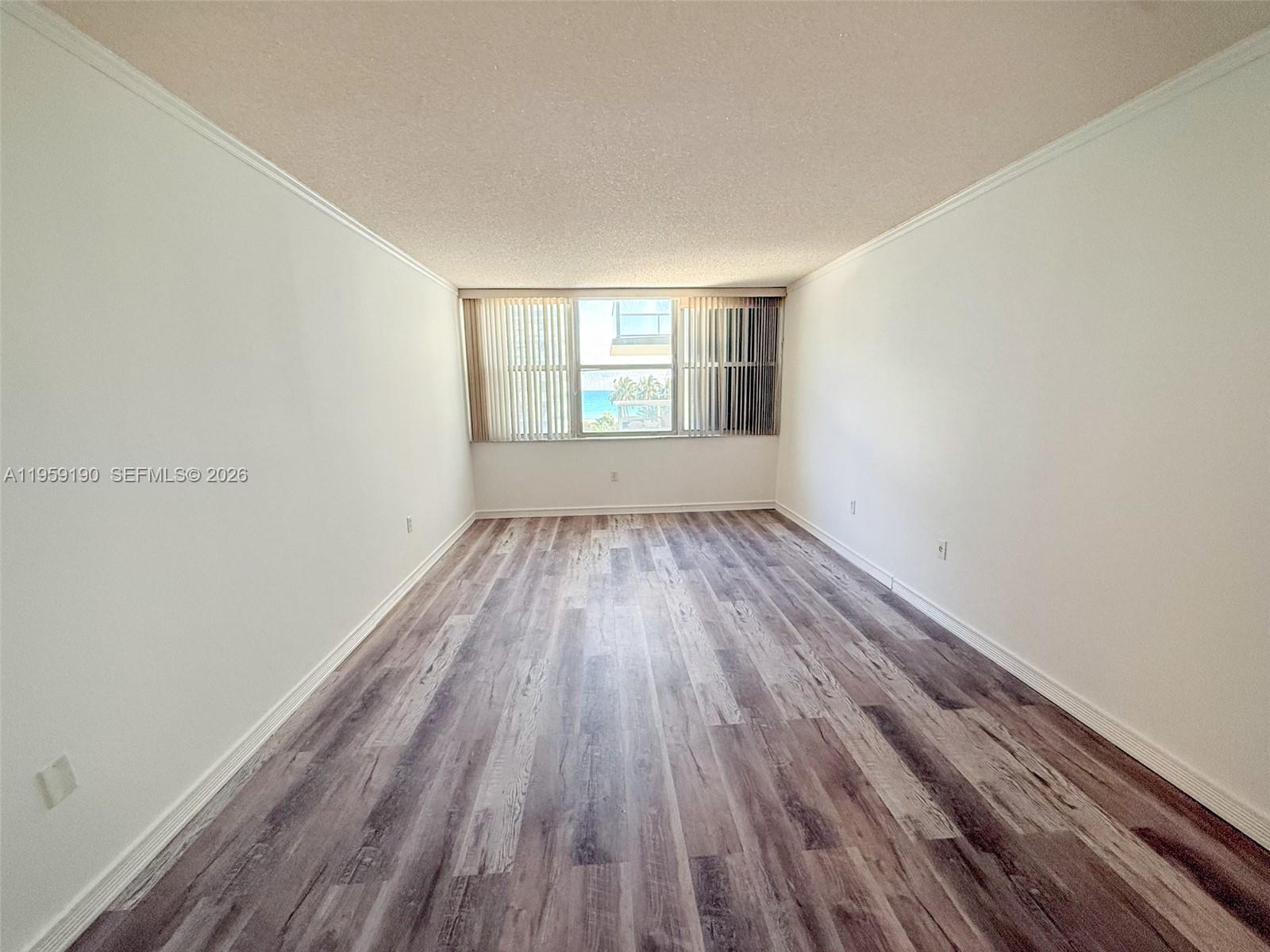 5750 Collins Ave #6J Miami Beach, FL 33140