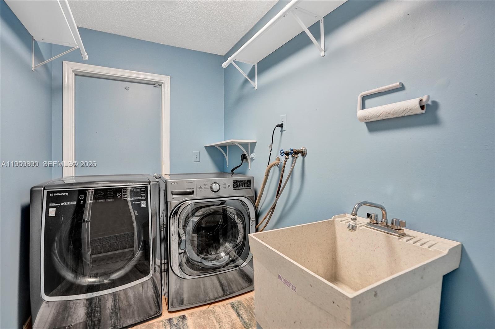 10180 SW 1st Ct Coral Springs, FL 33071