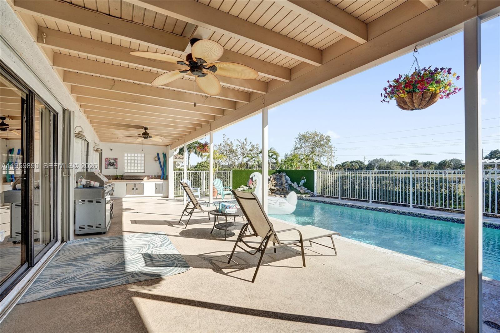 10180 SW 1st Ct Coral Springs, FL 33071