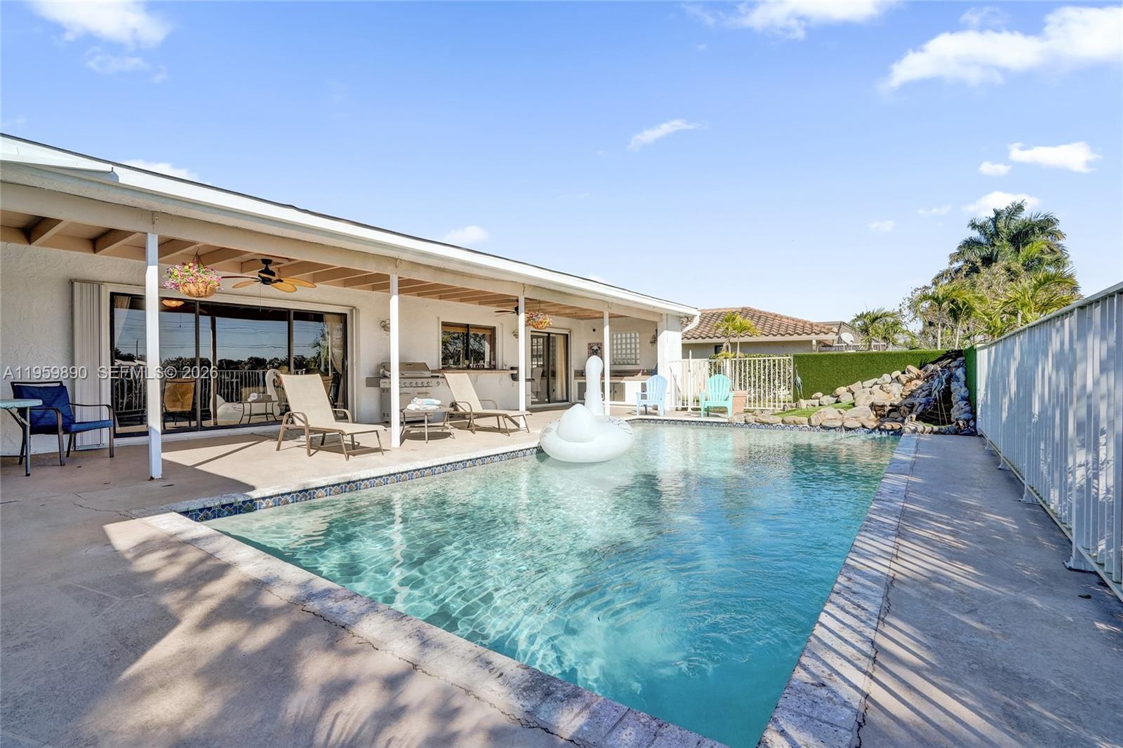 10180 SW 1st Ct Coral Springs, FL 33071