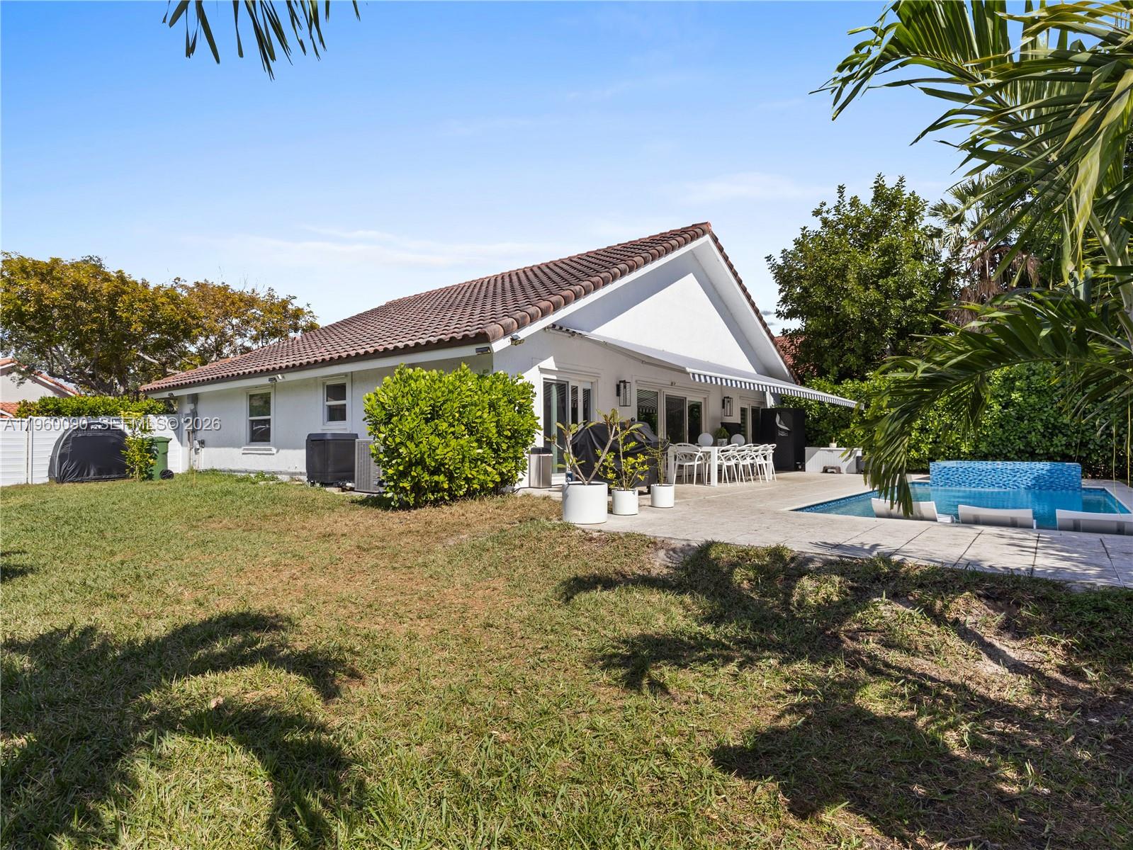 20550 NW 7th St Pembroke Pines, FL 33029