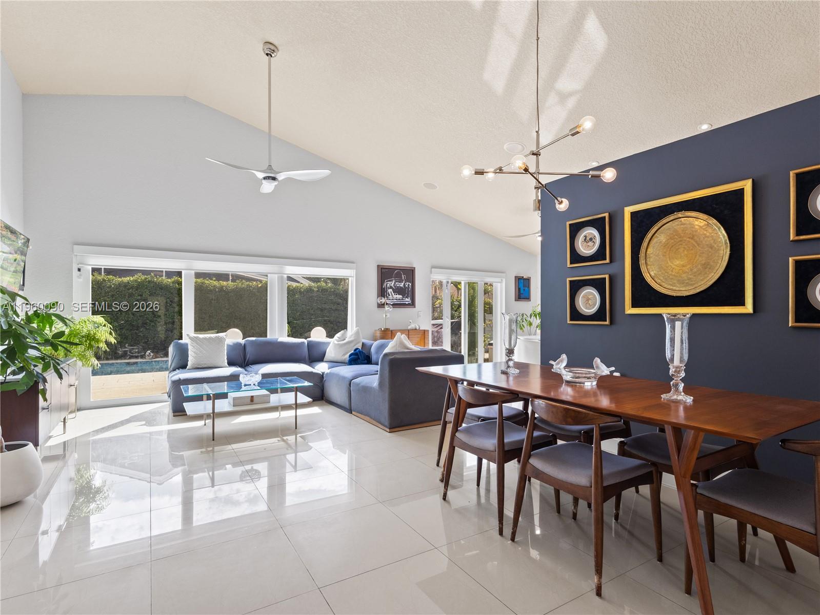 20550 NW 7th St Pembroke Pines, FL 33029