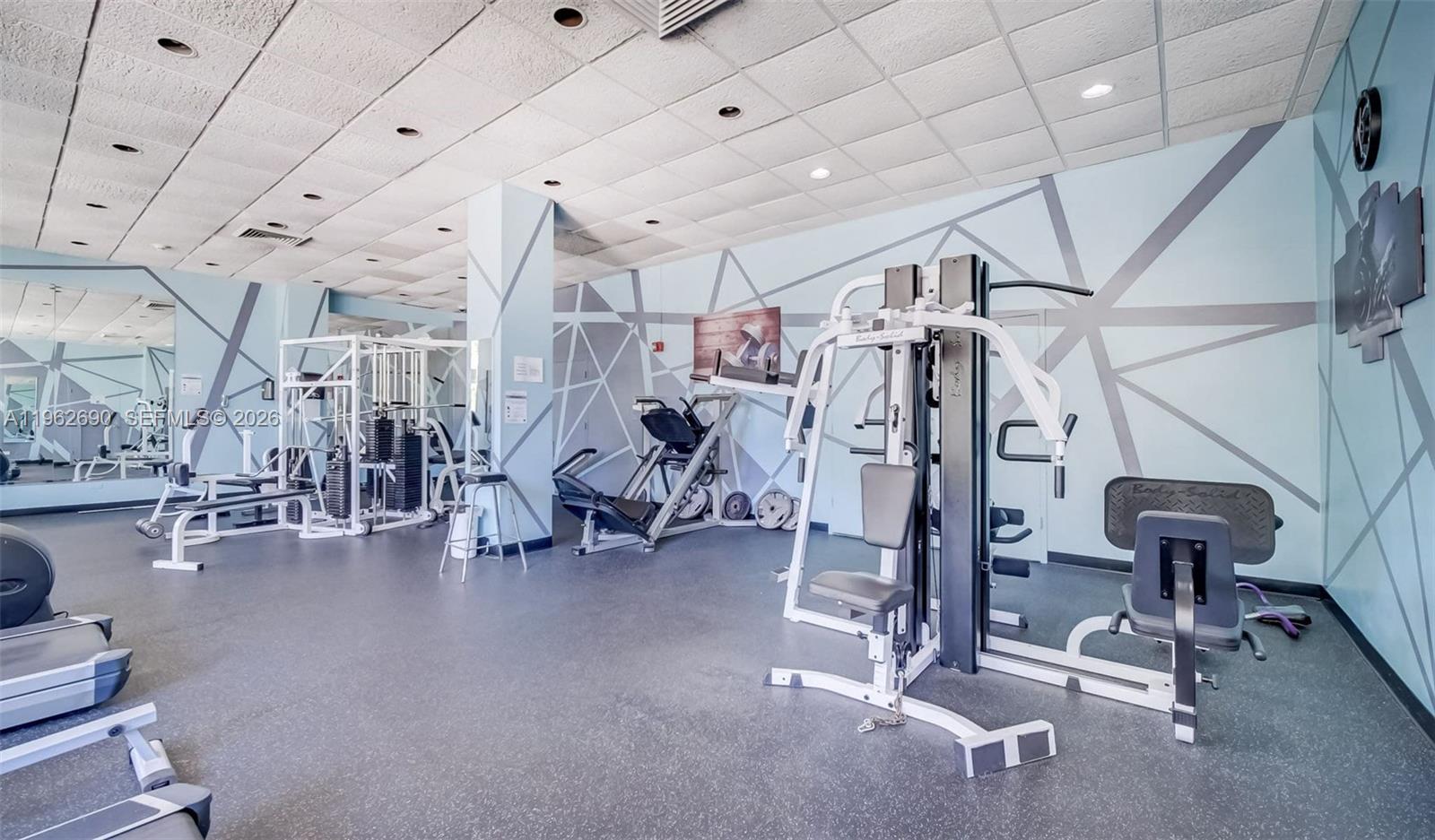 7441 Wayne Ave #8J Miami Beach, FL 33141