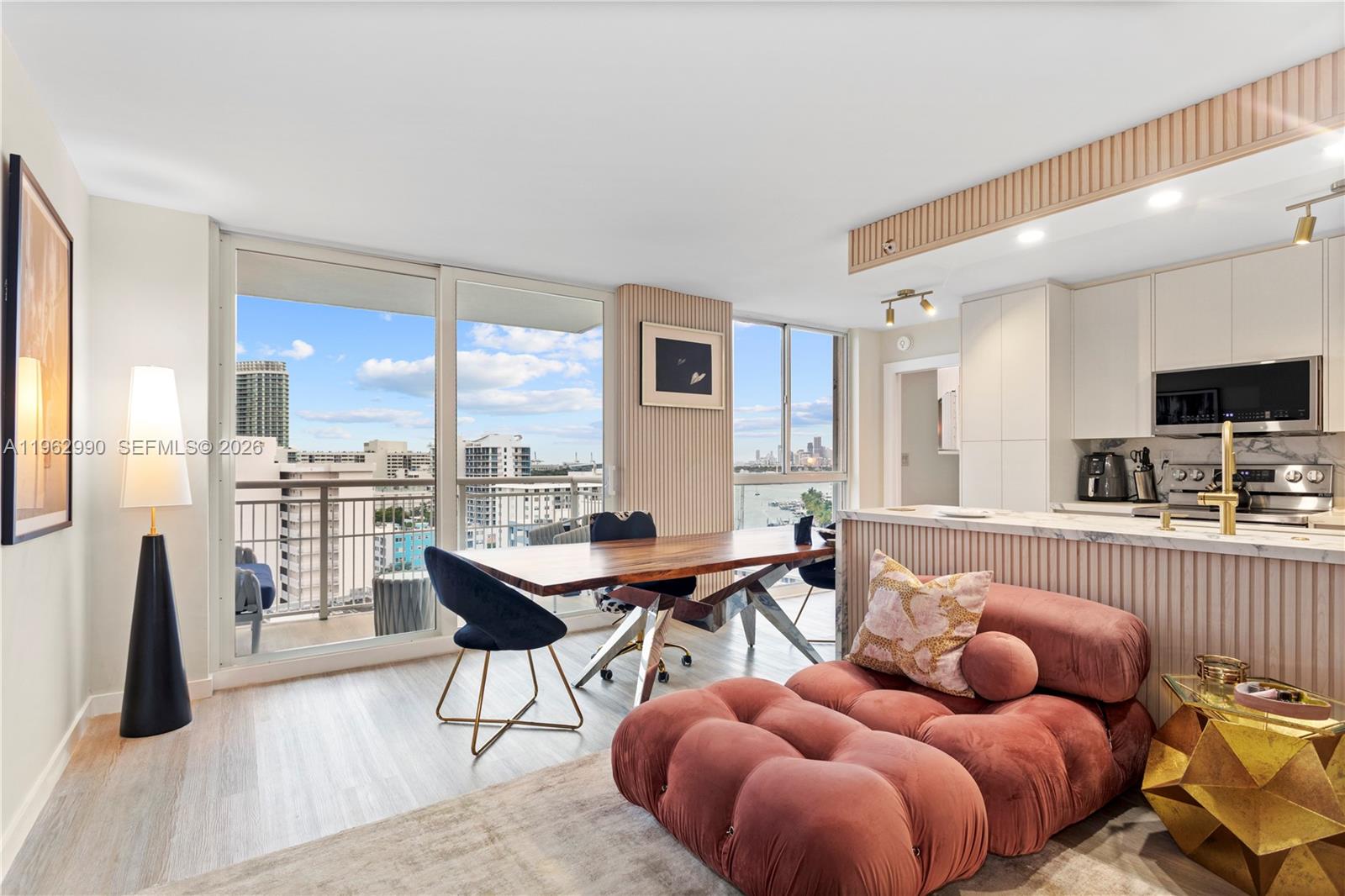 1688 West Ave #PH-04 Miami Beach, FL 33139