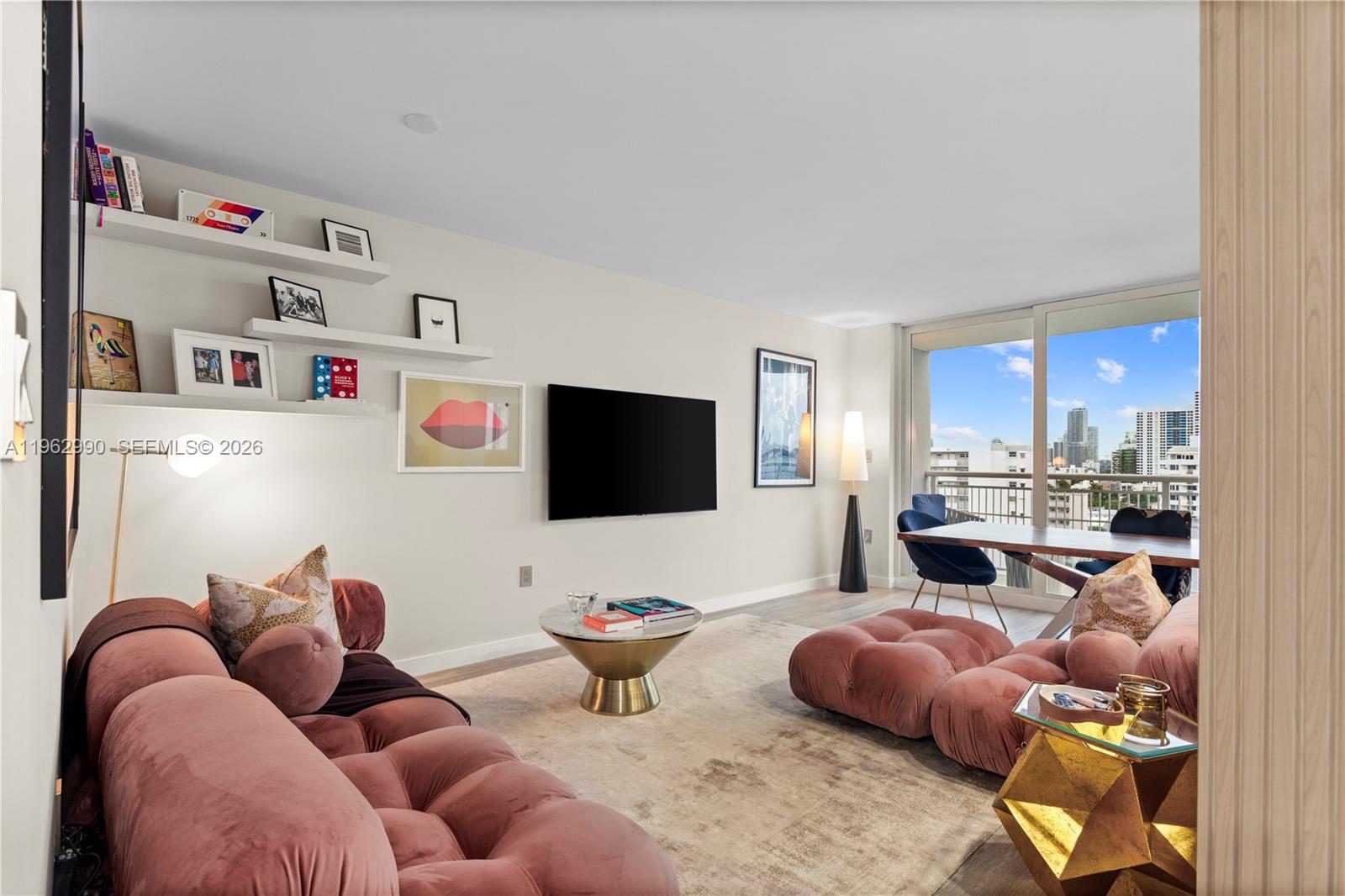 1688 West Ave #PH-04 Miami Beach, FL 33139