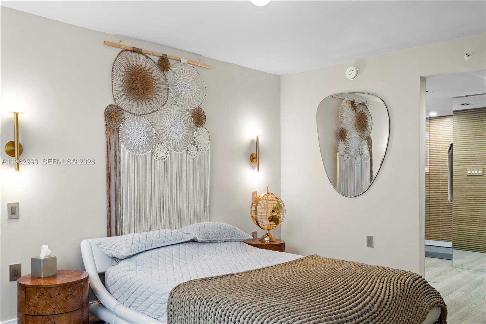 1688 West Ave #PH-04 Miami Beach, FL 33139