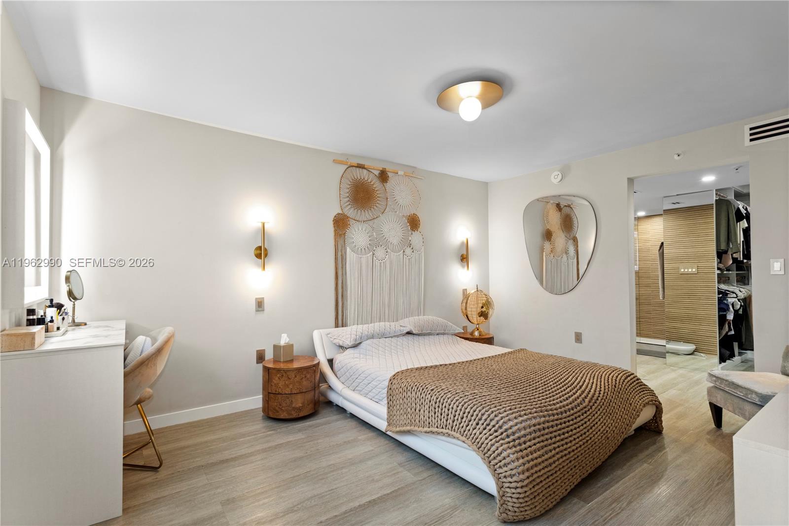 1688 West Ave #PH-04 Miami Beach, FL 33139