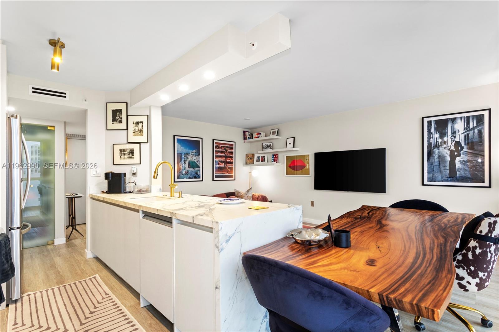 1688 West Ave #PH-04 Miami Beach, FL 33139