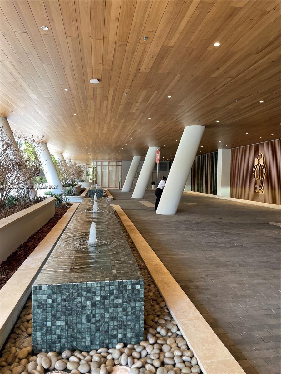 image Mr. C Bayshore Residences19