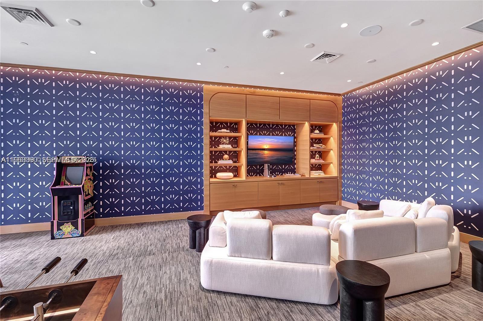 image Mr. C Bayshore Residences29