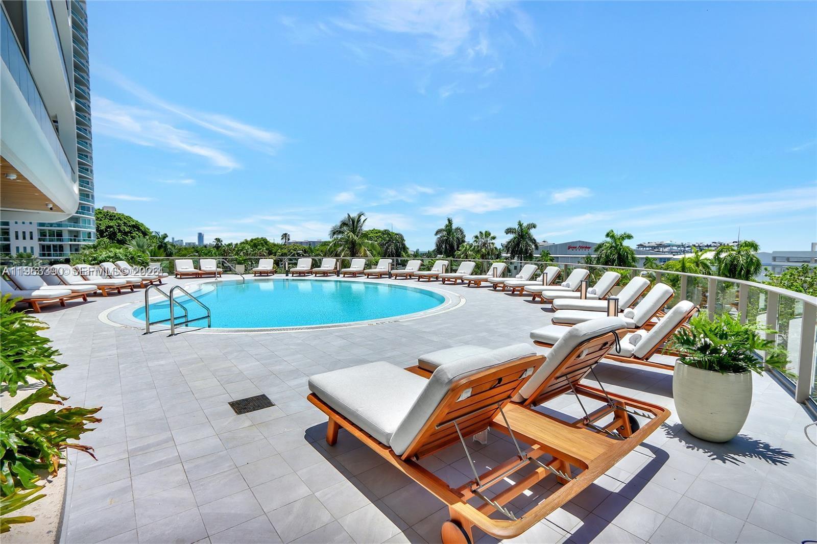 image Mr. C Bayshore Residences42