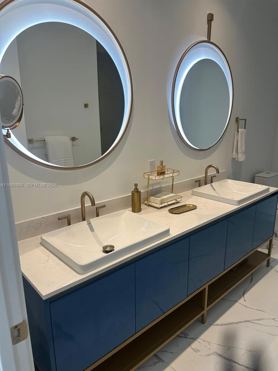 image Mr. C Bayshore Residences8