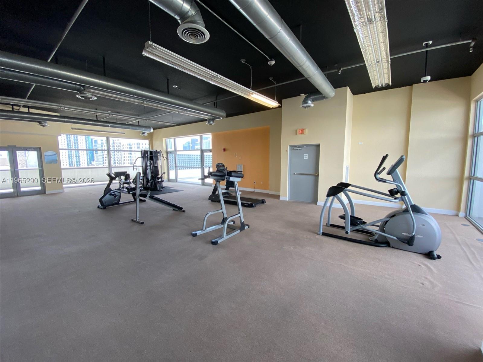 36 NW 6th Ave #708 Miami, FL 33128