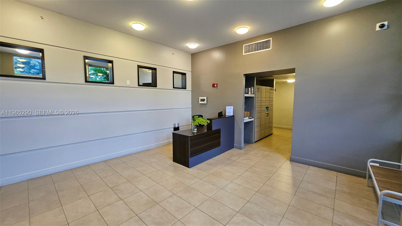 36 NW 6th Ave #708 Miami, FL 33128