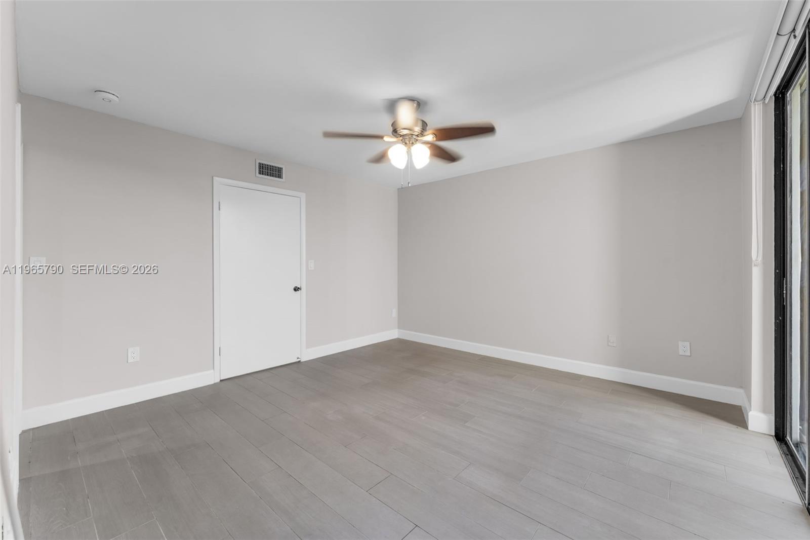 8045 SW 107th Ave #303 Miami, FL 33173