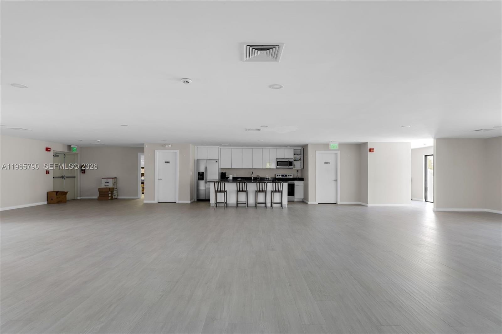 8045 SW 107th Ave #303 Miami, FL 33173