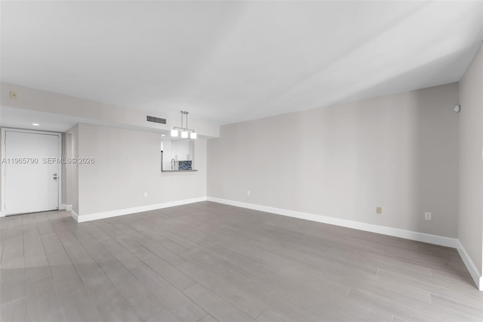 8045 SW 107th Ave #303 Miami, FL 33173