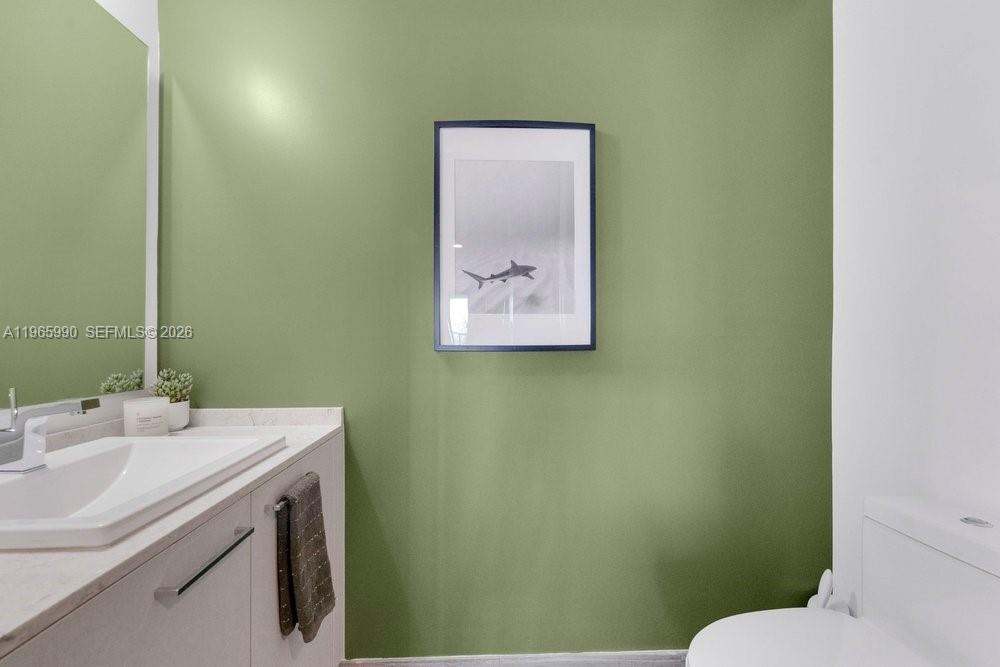 1010 Brickell Ave #4011 Miami, FL 33131