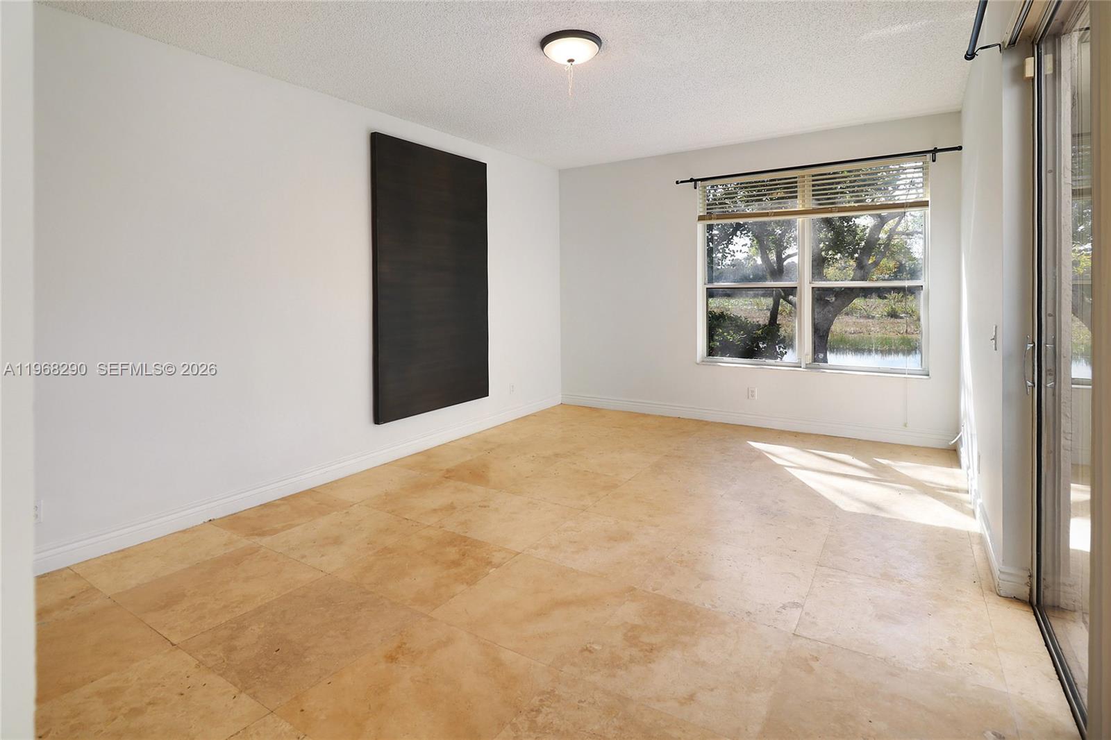 13212 NW 8th St Pembroke Pines, FL 33028