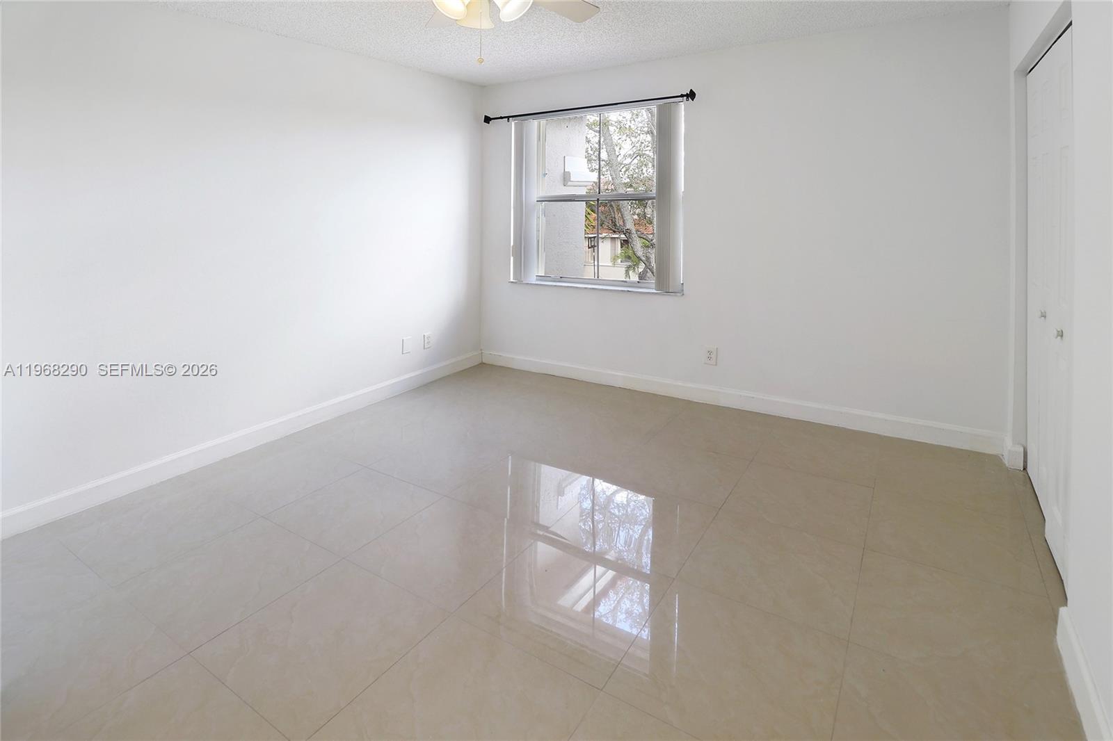 13212 NW 8th St Pembroke Pines, FL 33028