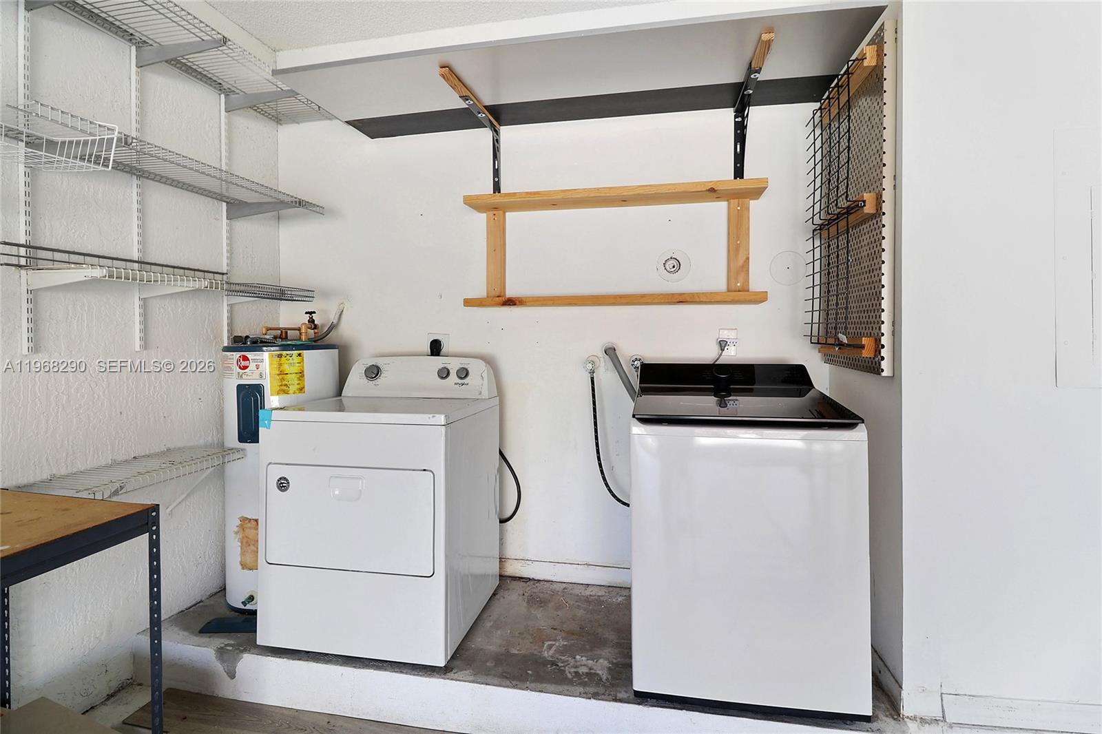 13212 NW 8th St Pembroke Pines, FL 33028