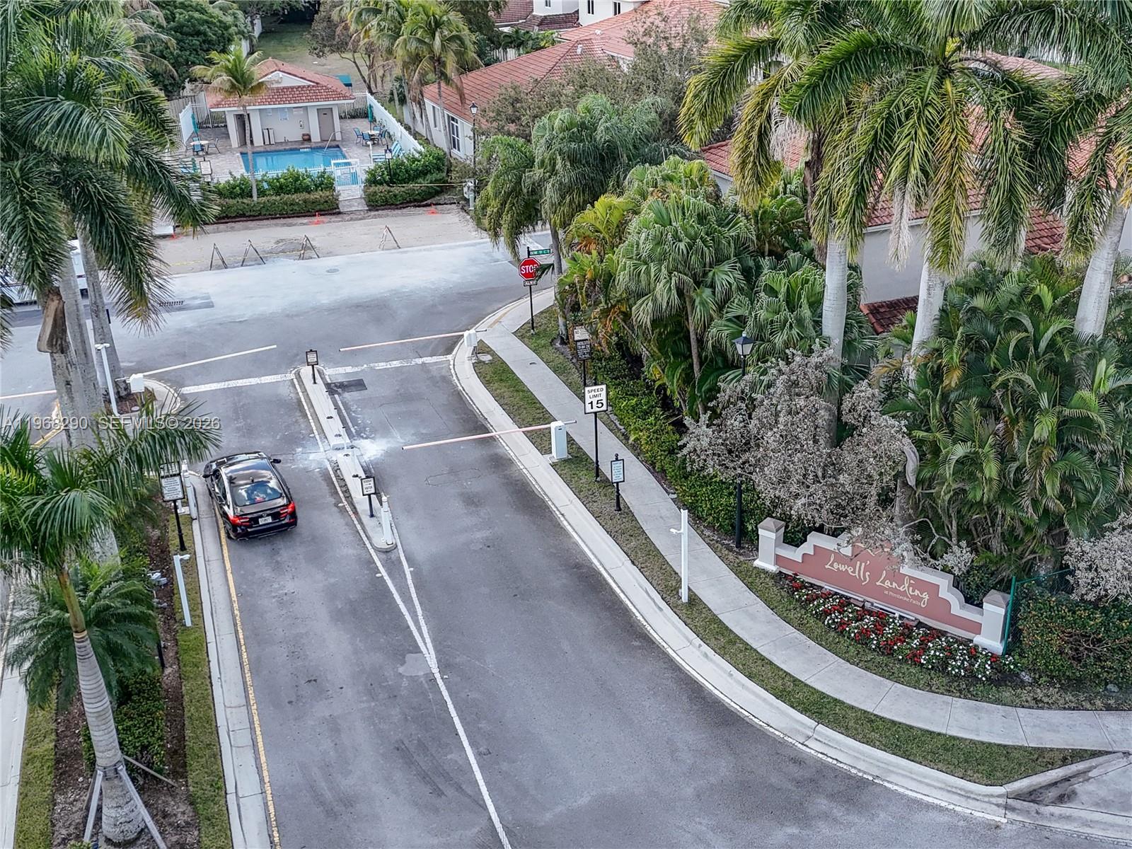 13212 NW 8th St Pembroke Pines, FL 33028