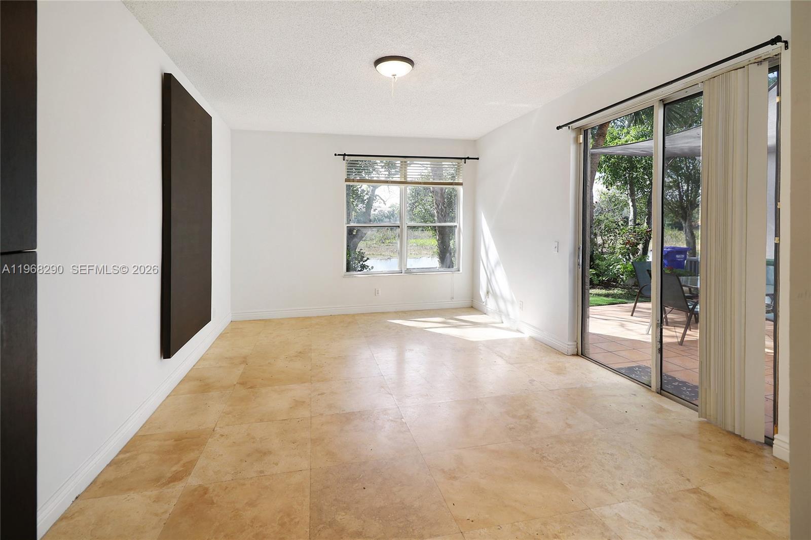 13212 NW 8th St Pembroke Pines, FL 33028