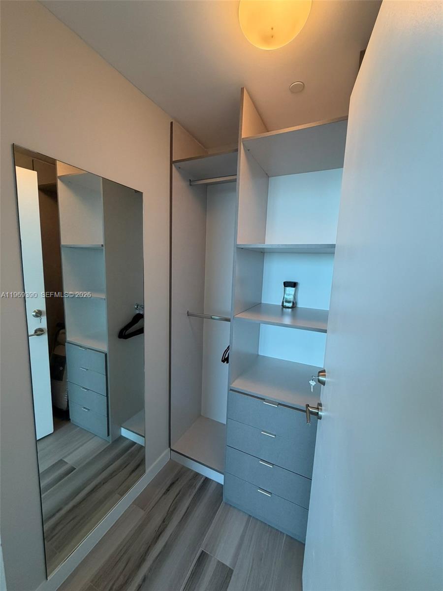 image Biscayne Beach75