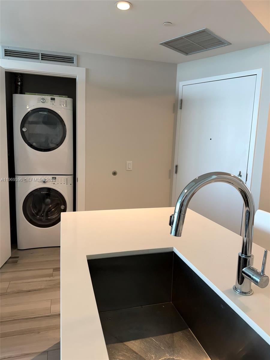 image Biscayne Beach77