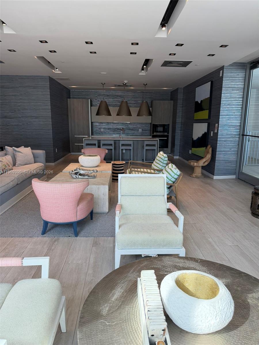 image Biscayne Beach80